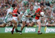 28 August 2004; Trevor Mortimer, Mayo, in action against Ryan McCluskey, left, and Shane McDermott, Fermanagh. Bank of Ireland Senior Football Championship Semi-Final Replay, Mayo v Fermanagh, Croke Park, Dublin.  Picture credit; Brian Lawless / SPORTSFILE
