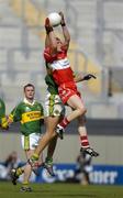 29 August 2004; Patsy Bradley, Derry, in action against Eoin Brosnan, Kerry. Bank of Ireland Senior Football Championship Semi-Final, Derry v Kerry, Croke Park, Dublin. Picture credit; Matt Browne / SPORTSFILE