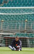 3 September 2004; Shay Given, Republic of Ireland, during squad training. Lansdowne Road, Dublin. Picture credit; David Maher / SPORTSFILE
