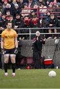 2 March 2025; Galway manager Pádraic Joyce encourages his players as Tyrone goalkeeper Niall Morgan prepares to take a free during the Allianz Football League Division 1 match between Galway and Tyrone at Tuam Stadium in Tuam, Galway. Photo by Piaras Ó Mídheach/Sportsfile