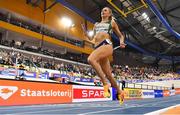 6 March 2025; Sharlene Mawdsley of Ireland competes in the 4x400m Relay Mixed final during day one of the European Athletics Indoor Championships 2025 at the Omnisport Apeldoorn in Apeldoorn, Netherlands. Photo by Sam Barnes/Sportsfile