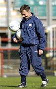 15 September 2004; Shelbourne manager Pat Fenlon during squad training ahead of their UEFA Cup, 1st Round - 1st Leg match against Lille. Lansdowne Road, Dublin. Picture credit; Brian Lawless / SPORTSFILE
