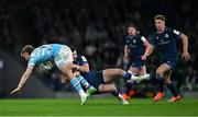 11 April 2025; Robbie Henshaw of Leinster tackles Kyle Rowe of Glasgow Warriors during the Investec Champions Cup quarter-final match between Leinster and Glasgow Warriors at the Aviva Stadium in Dublin. Photo by Brendan Moran/Sportsfile