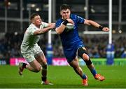 19 April 2025; Dan Sheehan of Leinster on his way to scoring his side's seventh try despite the efforts of Zac Ward of Ulster during the United Rugby Championship match between Leinster and Ulster at the Aviva Stadium in Dublin. Photo by Sam Barnes/Sportsfile