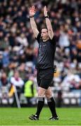 20 April 2025; Referee Seán Hurson signals for a two-pointer during the Connacht GAA Football Senior Championship semi-final match between Galway and Roscommon at Pearse Stadium in Galway. Photo by Piaras Ó Mídheach/Sportsfile