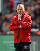 21 April 2025; Bohemians manager Alan Reynolds during the SSE Airtricity Men's Premier Division match between Shamrock Rovers and Bohemians at Tallaght Stadium in Dublin. Photo by Stephen McCarthy/Sportsfile