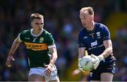 4 May 2025; Clare goalkeeper Eamon Tubridy in action against Dylan Casey of Kerry during the Munster GAA Football Senior Championship final match between Kerry and Clare at Fitzgerald Stadium in Killarney, Kerry. Photo by Piaras Ó Mídheach/Sportsfile