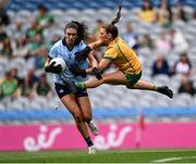 11 May 2025; Éilish O'Dowd of Dublin avoids the tackle of Meath goalkeeper Robyn Murray on her way to scoring her side's second goal during the TG4 Leinster LGFA Senior Football Championship final match between Dublin and Meath at Croke Park in Dublin. Photo by Piaras Ó Mídheach/Sportsfile