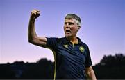 16 May 2025; St Patrick's Athletic manager Stephen Kenny celebrates after his side's victory during the SSE Airtricity Men's Premier Division match between St Patrick's Athletic and Cork City at Richmond Park in Dublin. Photo by Sam Barnes/Sportsfile