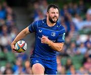 17 May 2025; Robbie Henshaw of Leinster during the United Rugby Championship match between Leinster and Glasgow Warriors at the Aviva Stadium in Dublin. Photo by Sam Barnes/Sportsfile