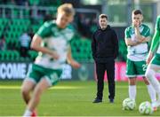 19 May 2025; Shamrock Rovers manager Stephen Bradley watches on as his players warm up before the SSE Airtricity Men's Premier Division match between Shamrock Rovers and St Patrick's Athletic at Tallaght Stadium in Dublin. Photo by Thomas Flinkow/Sportsfile