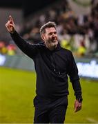 19 May 2025; Shamrock Rovers manager Stephen Bradley celebrates after the SSE Airtricity Men's Premier Division match between Shamrock Rovers and St Patrick's Athletic at Tallaght Stadium in Dublin. Photo by Stephen McCarthy/Sportsfile