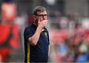 23 May 2025; St Patrick's Athletic manager Stephen Kenny during the SSE Airtricity Men's Premier Division match between St Patrick's Athletic and Waterford at Richmond Park in Dublin. Photo by Seb Daly/Sportsfile