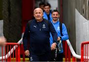 23 May 2025; Waterford head coach John Coleman and Padraig Amond before the SSE Airtricity Men's Premier Division match between St Patrick's Athletic and Waterford at Richmond Park in Dublin. Photo by Seb Daly/Sportsfile