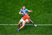 1 June 2025; Rian O'Neill of Armagh in action against Tom Lahiff of Dublin during the GAA Football All-Ireland Senior Championship Round 2 match between Dublin and Armagh at Croke Park in Dublin. Photo by Dáire Brennan/Sportsfile