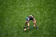 8 June 2025; TJ Reid of Kilkenny prepares to take a free during the Leinster GAA Senior Hurling Championship final match between Kilkenny and Galway at Croke Park in Dublin. Photo by Piaras Ó Mídheach/Sportsfile