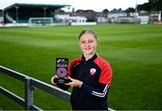 12 June 2025; Madison McGuane of Treaty United with her SSE Airtricity Women’s Premier Division Player of the Month Award for May at Markets Field in Limerick. Photo by Piaras Ó Mídheach/Sportsfile