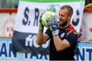 13 June 2025; Shelbourne goalkeeper Conor Kearns before the SSE Airtricity Men's Premier Division match between Shelbourne and Shamrock Rovers at Tolka Park in Dublin. Photo by Stephen McCarthy/Sportsfile
