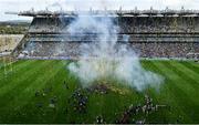 14 June 2025; Leinster players celebrate with the cup after the United Rugby Championship Grand Final match between Leinster and Vodacom Bulls at Croke Park in Dublin. Photo by David Fitzgerald/Sportsfile