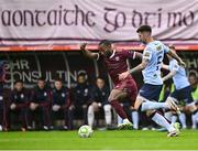 27 June 2025; Malcolm Shaw of Galway United in action against Ellis Chapman of Shelbourne during the SSE Airtricity Men's Premier Division match between Galway United and Shelbourne at Eamonn Deacy Park in Galway. Photo by Piaras Ó Mídheach/Sportsfile