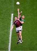 29 June 2025; Bryan Menton of Meath and Cein Darcy of Galway contest the throw-inn to start the second half of the GAA Football All-Ireland Senior Championship quarter-final match between Meath and Galway at Croke Park in Dublin. Photo by Daire Brennan/Sportsfile