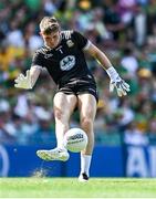13 July 2025; Meath goalkeeper Billy Hogan takes a kick-out the GAA Football All-Ireland Senior Championship semi-final match between Meath and Donegal at Croke Park in Dublin. Photo by Piaras Ó Mídheach/Sportsfile
