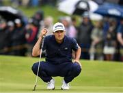 17 July 2025; Jordan Spieth of USA lines up a putt on the ninth green during day one of The 153rd Open Championship at Royal Portrush Golf Club in Portrush, Antrim. Photo by David Fitzgerald/Sportsfile