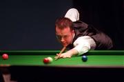 16 December 1998; John Higgins competing during Day 3 of the Irish Open Snooker at the National Basketball Arena in Tallaght, Dublin. Photo by Brendan Moran/Sportsfile