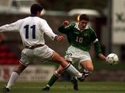 8 May 1998; Shaun Byrne of Republic of Ireland in action against Massimo Donati of Italy during UEFA Under-16 Championship Final Republic of Ireland v Italy at McDiarmid Park in Perth, Scotland. Photo by Brendan Moran/Sportsfile.