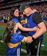 20 July 2025; Tipperary manager Liam Cahill celebrates with his wife Eimear and daughters Emily and Roisin after the GAA Hurling All-Ireland Senior Championship final match between Cork and Tipperary at Croke Park in Dublin. Photo by Seb Daly/Sportsfile