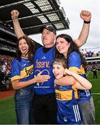 20 July 2025; Tipperary manager Liam Cahill celebrates with his wife Eimear and daughters Emily and Roisin after the GAA Hurling All-Ireland Senior Championship final match between Cork and Tipperary at Croke Park in Dublin. Photo by Seb Daly/Sportsfile