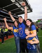 20 July 2025; Tipperary manager Liam Cahill celebrates with his wife Eimear and daughters Emily and Roisin after the GAA Hurling All-Ireland Senior Championship final match between Cork and Tipperary at Croke Park in Dublin. Photo by Seb Daly/Sportsfile