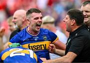 20 July 2025; Tipperary captain Ronan Maher, centre, celebrates after his side's victory in the GAA Hurling All-Ireland Senior Championship final match between Cork and Tipperary at Croke Park in Dublin. Photo by Piaras Ó Mídheach/Sportsfile