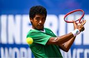 22 July 2025; Ammar Elamin, from Mullingar in Westmeath, representing Technological University Dublin and Ireland, competes in the men's singles quarter-final against James Matthew Connel, representing University of Florida State and Great Britain, during day six of the FISU World University Games 2025 at ETUF Tennisanlage in Essen, Germany. Photo by Shauna Clinton/Sportsfile