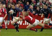 3 October 2004; Christian Cullen, Munster, in action against Andy Powell, Llanelli Scarlets. Celtic League 2004-2005, Munster v Llanelli Scarlets, Thomond Park, Limerick. Picture credit; Brendan Moran / SPORTSFILE