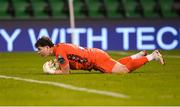31 August 2025; Shamrock Rovers goalkeeper Ed McGinty during the SSE Airtricity Men's Premier Division match between Shamrock Rovers and Drogheda United at Tallaght Stadium in Dublin. Photo by Stephen McCarthy/Sportsfile