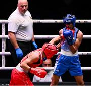 12 September 2025; Omailyn Carolina Alcala Ceogovia of Venezuela, left, in action against Jaismine Jaismine of India during their Women's 57kg semi-final bout during the World Boxing Championships 2025 at M&S Bank Arena in Liverpool, England. Photo by Ben McShane/Sportsfile