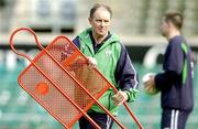 12 October 2004; Republic of Ireland manager Brian Kerr during squad training. Lansdowne Road, Dublin. Picture credit; David Maher / SPORTSFILE