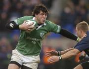 20 November 2004; Shane Horgan, Ireland, in action against USA. Rugby International, Ireland v USA, Lansdowne Road, Dublin. Picture credit; Damien Eagers / SPORTSFILE
