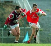 14 February 1999; Alan O'Regan of Cork in action against Robin Doyle of Galway during the Church & General National Football League Division 1 match between Cork and Galway at Páirc Uí Rinn in Cork. Photo by Brendan Moran/Sportsfile