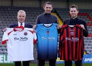 8 December 2004; Bohemians manager Gareth Farrelly, centre, with new signing Des Byrne, right, and Des Kelly of Des Kelly Interiors at the announcement by Bohemians FC of new signing Des Byrne and a new two-year contract with Des Kelly Interiors. Dalymount Park, Dublin. Picture credit; Brian Lawless / SPORTSFILE