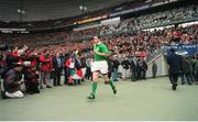 7 March 1998; Andy Ward runs out onto the pitch before the game to make his debut for Ireland. Five Nations Rugby Championship, France v Ireland, Stade De France, Paris, France. Picture credit: Brendan Moran / SPORTSFILE