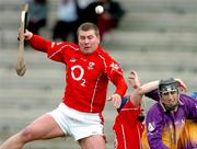 27 February 2005; Diarmuid O'Sullivan, Cork, in action against Willie Doran, Wexford. Allianz National Hurling League, Division 1B, Wexford v Cork, Wexford Park, Wexford. Picture credit; David Maher / SPORTSFILE