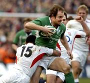 27 February 2005; Denis Hickie, Ireland, is tackled by Jason Robinson, England. RBS Six Nations Championship 2005, Ireland v England, Lansdowne Road, Dublin. Picture credit; Matt Browne / SPORTSFILE