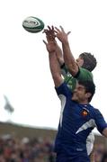 12 March 2005; Paul O'Connell, Ireland, takes the ball in the lineout against Fabien Pelous, France. RBS Six Nations Championship 2005, Ireland v France, Lansdowne Road, Dublin. Picture credit; Matt Browne / SPORTSFILE