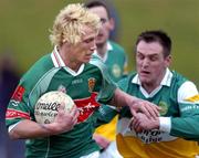 13 March 2005; Ciaran McDonald, Mayo, in action against Scott Brady, Offaly. Allianz National Football League, Division 1A, Offaly v Mayo, O'Connor Park, Tullamore, Co. Offaly. Picture credit; David Maher / SPORTSFILE