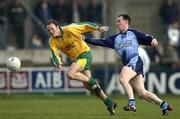 20 March 2005; Colm McFadden, Donegal, in action against Paddy Christie, Dublin. Allianz National Football League, Division 1A, Dublin v Donegal, Parnell Park, Dublin. Picture credit; Brian Lawless / SPORTSFILE