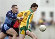 20 March 2005; Christy Toye, Donegal, in action against Ciaran Whelan, Dublin. Allianz National Football League, Division 1A, Dublin v Donegal, Parnell Park, Dublin. Picture credit; Brian Lawless / SPORTSFILE