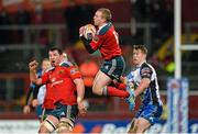 27 December 2013; Keith Earls, Munster, wins possession supported by team-mate Paddy Butler ahead of Matt Healy, Connacht. Celtic League 2013/14, Round 11, Munster v Connacht, Thomond Park, Limerick. Picture credit: Diarmuid Greene / SPORTSFILE