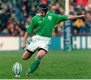 6 February 1999; David Humphreys, Ireland, kicks a penalty. Five Nations Rugby Championship, Ireland v France, Lansdowne Road, Dublin. Picture credit: Brendan Moran / SPORTSFILE